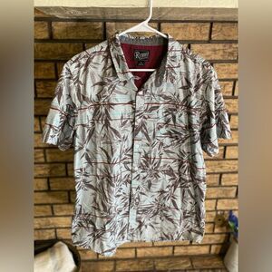 ‎Retrofit button down